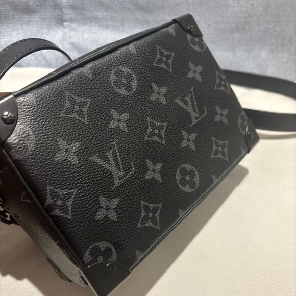 LOUIS VUITTON SOFT TRUNK shoulder crossbody bag - Picture 3 of 5